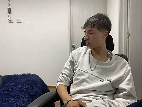 Juanmres online show from 09/23/25, 06:16