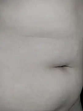 Snapshot of Vale_Saenzz chatting on 02/19/25, 09:14 Vale Saenzz online show from 02/19/25, 09:14