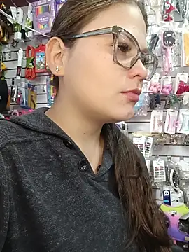 Vale Saenzz online show from 12/01/25, 07:08