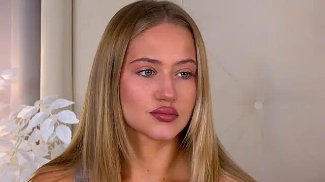 ur wet dreams online show from 10/06/25, 01:30