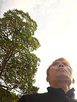 Snapshot of Doh728 chatting on 11/02/25, 12:35 Doh728 online show from 11/02/25, 12:35