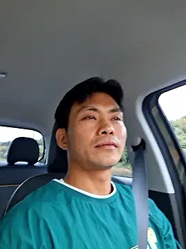 Snapshot of Doh728 chatting on 11/07/25, 11:05 Doh728 online show from 11/07/25, 11:05