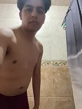 Snapshot of FantasiosoAntony chatting on 03/03/25, 05:20 FantasiosoAntony online show from 03/03/25, 05:20