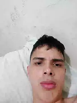 Snapshot of xxaviermendez chatting on 10/01/25, 03:18 xxaviermendez online show from 10/01/25, 03:18