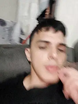 Snapshot of xxaviermendez chatting on 10/03/25, 01:35 xxaviermendez online show from 10/03/25, 01:35