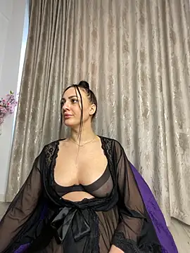 RaisaSalvi online show from 02/06/26, 09:23