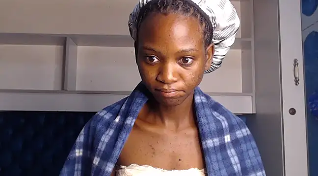 YoungDiva69 online show from 03/12/25, 03:24