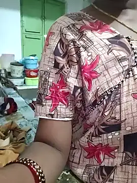 Snapshot of sweety006telugu chatting on 10/21/25, 04:35 sweety006telugu online show from 10/21/25, 04:35