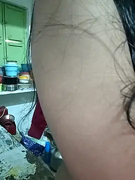 Snapshot of sweety006telugu chatting on 10/25/25, 05:37 sweety006telugu online show from 10/25/25, 05:37