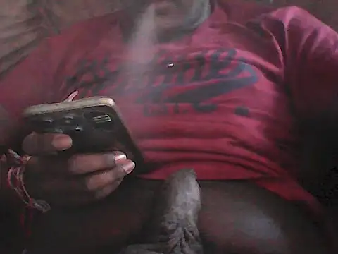 Snapshot of Puffzz chatting on 06/11/26, 07:39 Puffzz online show from 06/11/26, 07:39