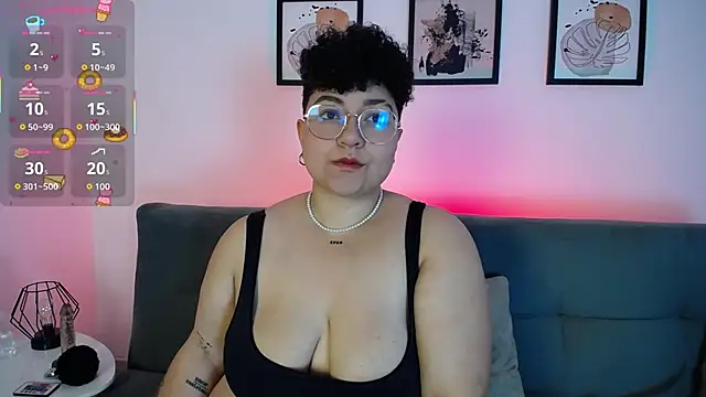 curly cam queen69 online show from 10/20/25, 11:38
