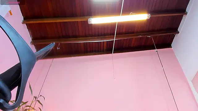 SamanthaMilann online show from 03/08/26, 02:04