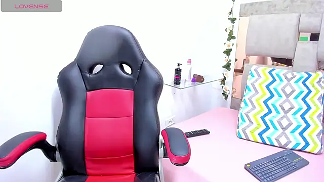 Simonetha lara online show from 01/31/25, 04:17