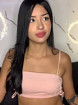 Snapshot of Miss_karol chatting on 02/04/25, 08:49 Miss karol online show from 02/04/25, 08:49