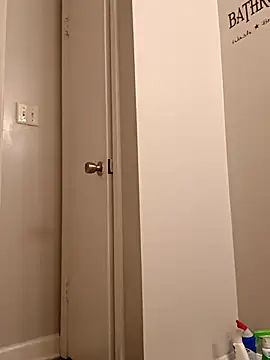 Snapshot of RRasta25 chatting on 02/26/25, 12:47 RRasta25 online show from 02/26/25, 12:47