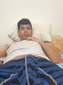 Santiago-Thompson online show from 10/23/25, 03:33