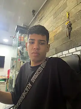 Santiago-Thompson online show from 11/10/25, 01:43