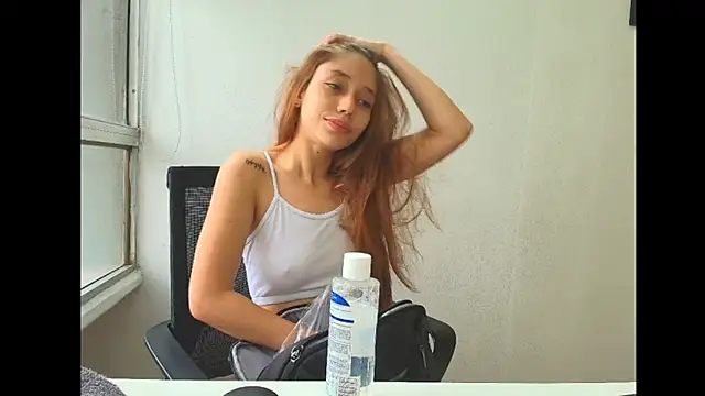 Alaiapink online show from 02/12/26, 12:55