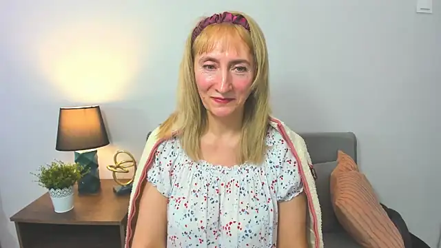 MargaretMilf69 online show from 02/09/25, 02:29