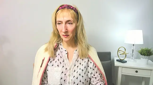 MargaretMilf69 online show from 02/20/25, 04:14