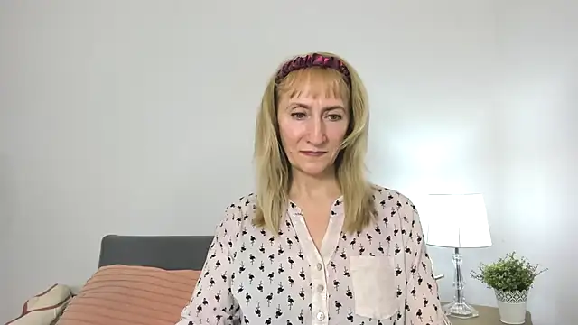 MargaretMilf69 online show from 02/27/25, 07:37