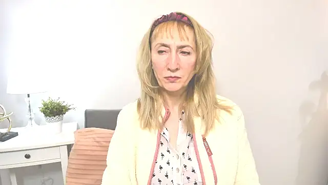 MargaretMilf69 online show from 03/17/25, 04:22