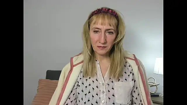 MargaretMilf69 online show from 03/20/25, 04:31