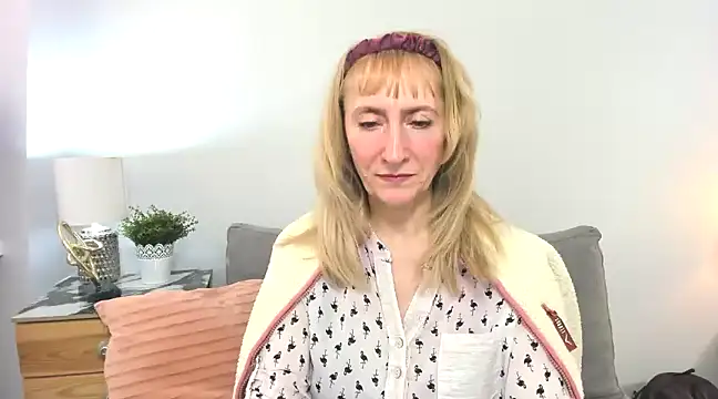 MargaretMilf69 online show from 03/21/25, 01:34