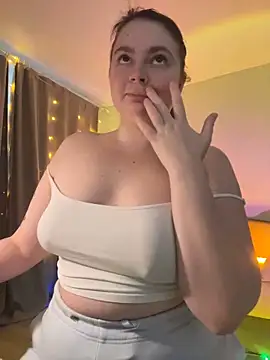 DearAlise online show from 02/04/25, 01:06