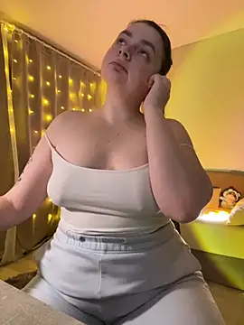 DearAlise online show from 02/07/25, 08:20