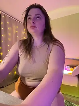 DearAlise online show from 03/21/25, 09:34