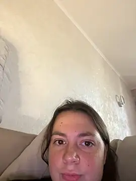 DearAlise online show from 10/08/25, 10:02