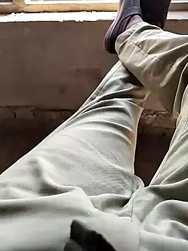 xmanrawan2 online show from 02/07/25, 05:52