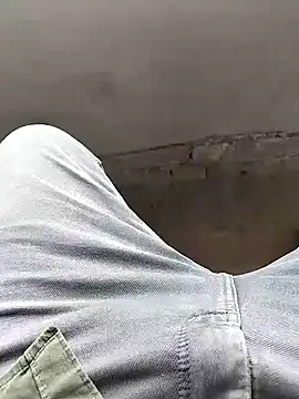 xmanrawan2 online show from 02/16/25, 08:32