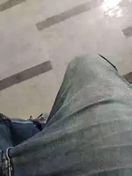 xmanrawan2 online show from 02/22/25, 02:08