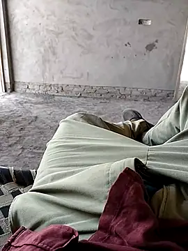 xmanrawan2 online show from 03/22/25, 10:28