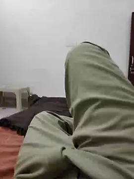 xmanrawan2 online show from 10/15/25, 02:28