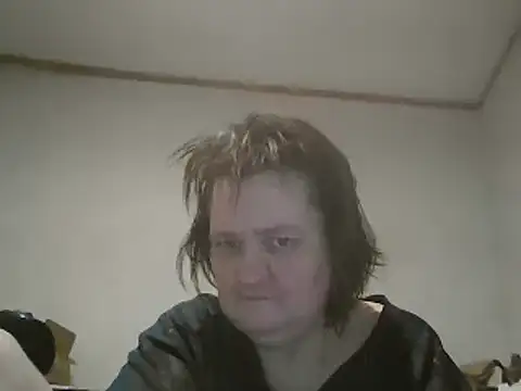 Snapshot of BBWLADY71 chatting on 02/13/25, 02:45 BBWLADY71 online show from 02/13/25, 02:45