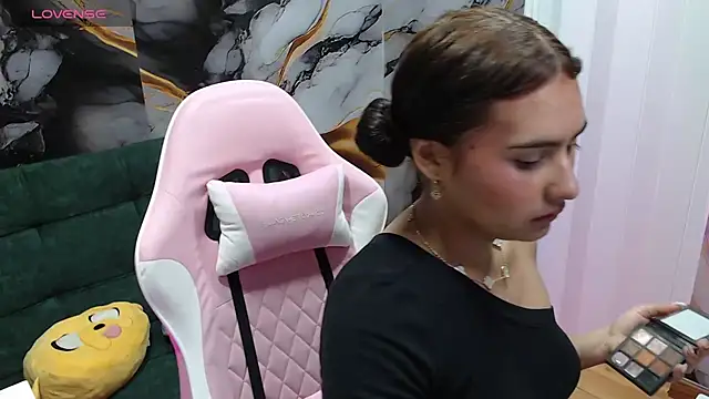 emily fox 3 online show from 09/20/25, 03:51