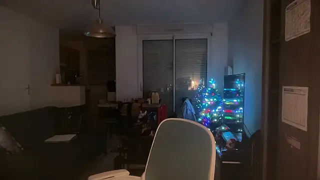 Funnyjul31 online show from 12/16/25, 07:19