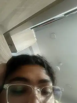 naina78910 online show from 10/14/25, 09:32