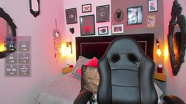 nina  dixon online show from 02/01/25, 11:48