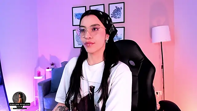 nina  dixon online show from 09/13/25, 08:08