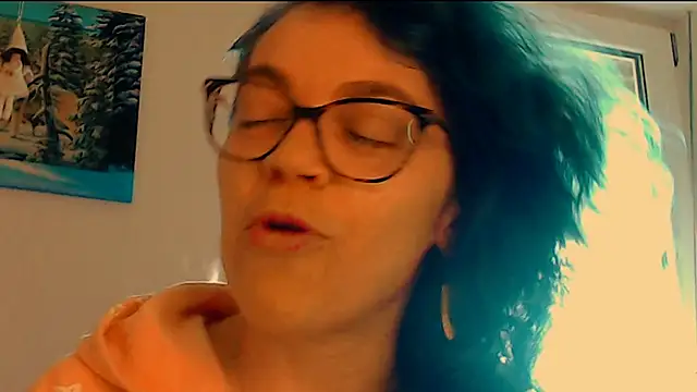 Snapshot of Ju-Hot chatting on 03/02/26, 02:46 Ju-Hot online show from 03/02/26, 02:46