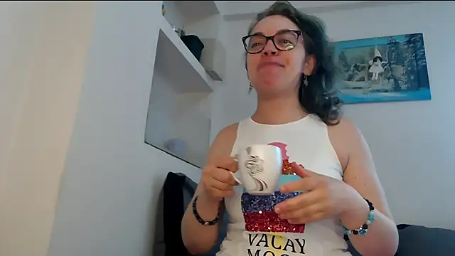 Ju-Hot online show from 04/22/26, 01:23