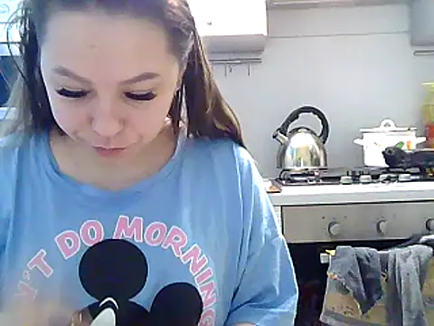 Snapshot of Misssweet_s chatting on 01/28/25, 05:43 Misssweet s online show from 01/28/25, 05:43