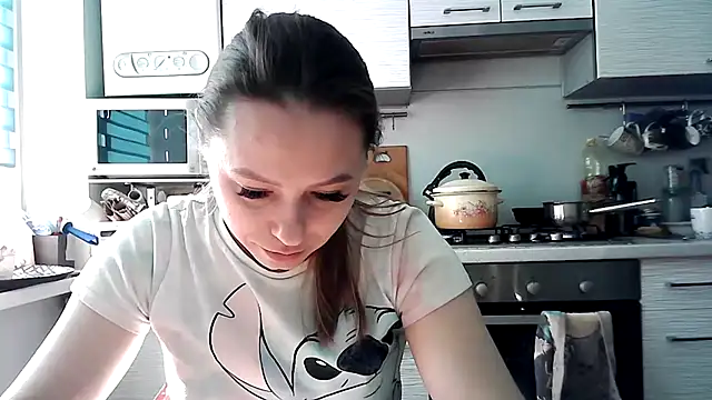 Snapshot of Misssweet_s chatting on 02/08/25, 01:22 Misssweet s online show from 02/08/25, 01:22