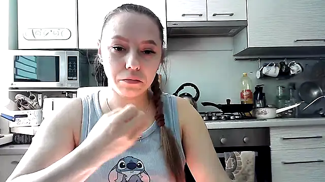 Snapshot of Misssweet_s chatting on 02/10/25, 12:08 Misssweet s online show from 02/10/25, 12:08
