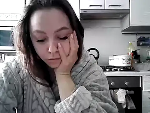 Snapshot of Misssweet_s chatting on 02/15/25, 08:22 Misssweet s online show from 02/15/25, 08:22