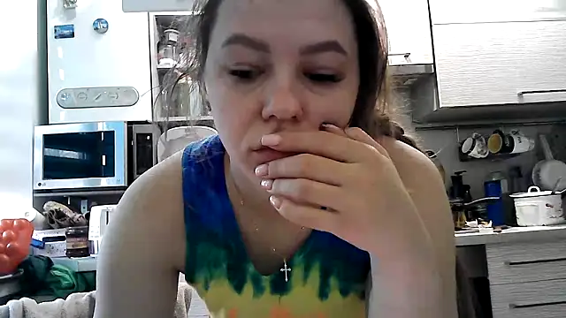 Snapshot of Misssweet_s chatting on 02/24/25, 05:00 Misssweet s online show from 02/24/25, 05:00